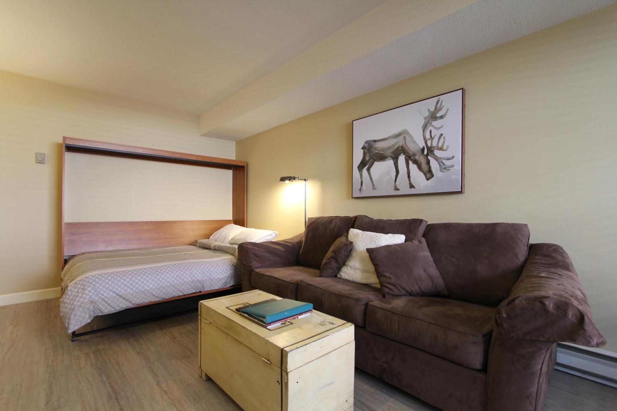 Marketplace Lodge By Whistler Retreats Room photo